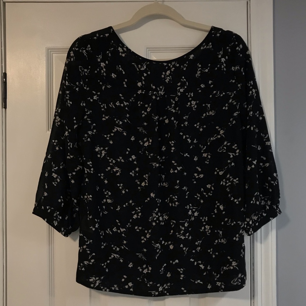 Black Floral Philosophy Blouse - Picture 2 of 6